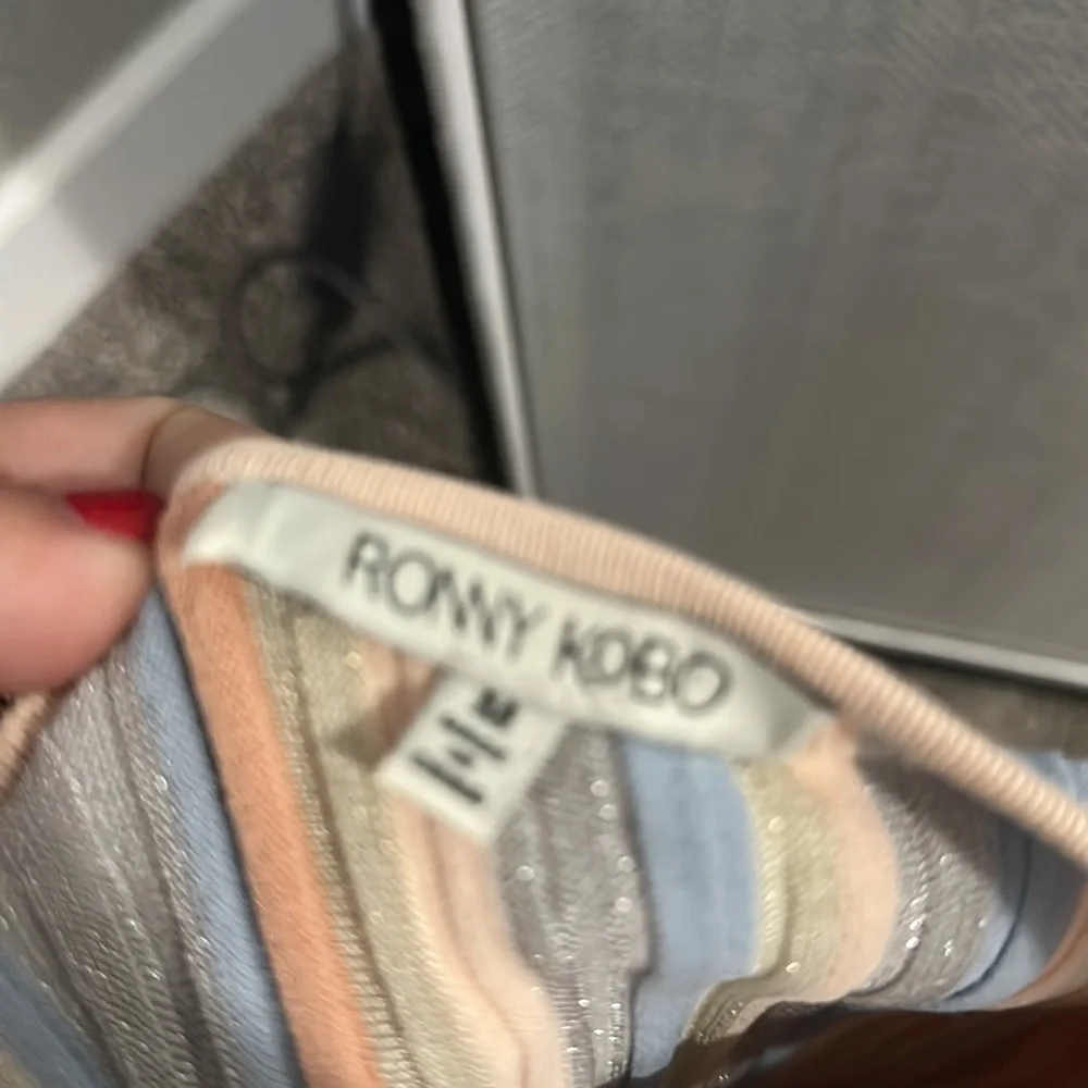 RONNY KOBO Long sleeve crop top - Picture 4 of 4